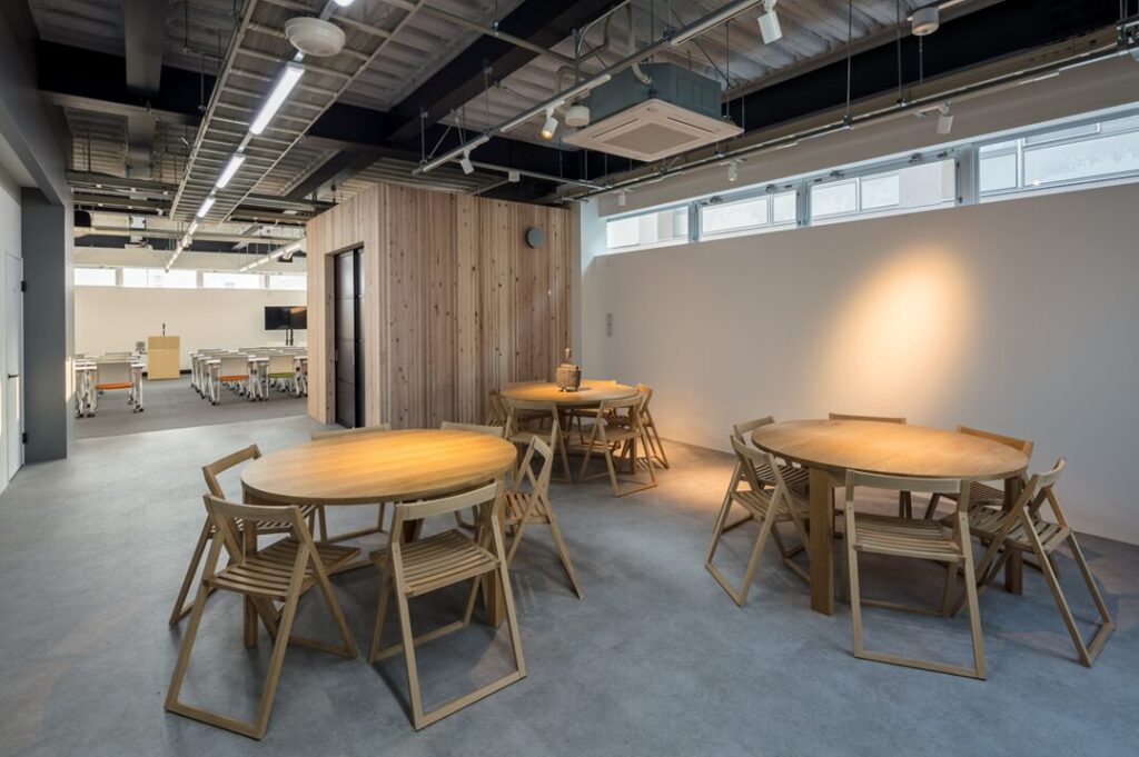 晶和電気工業株式会社