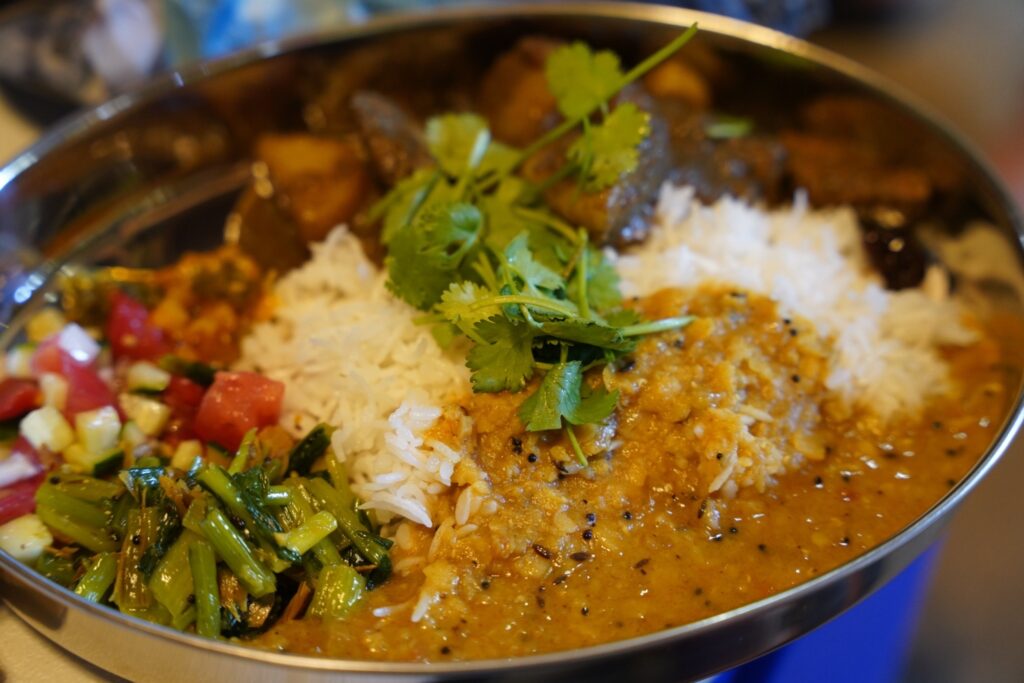 インドカレーじぶちゃん